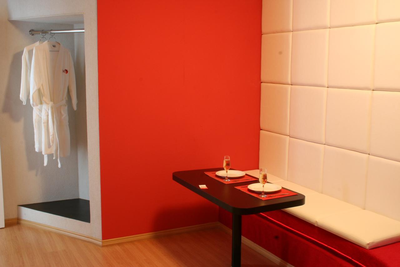 Motel Chalet (Adults Only) Belo Horizonte Bagian luar foto